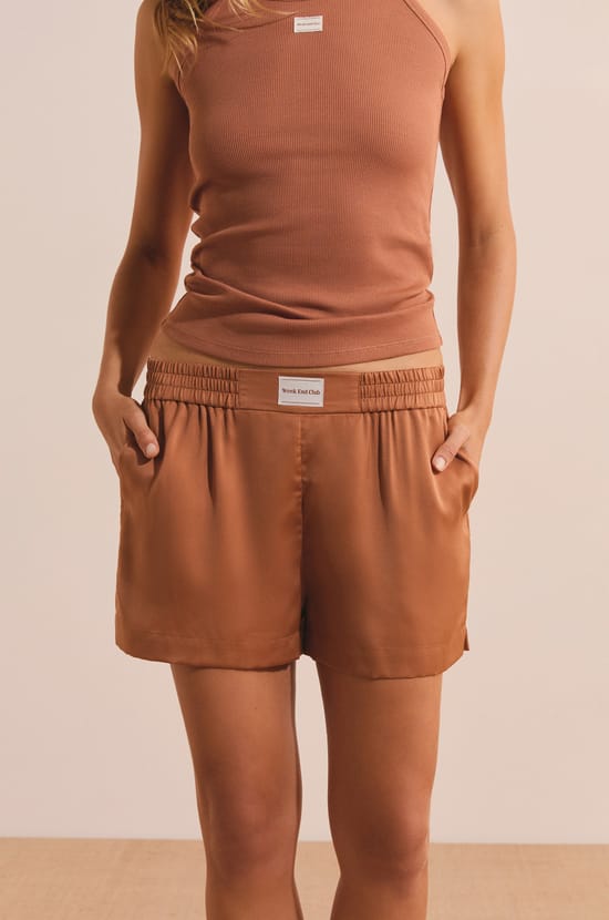 Short de pyjama satin&eacute;;${refinementColor}