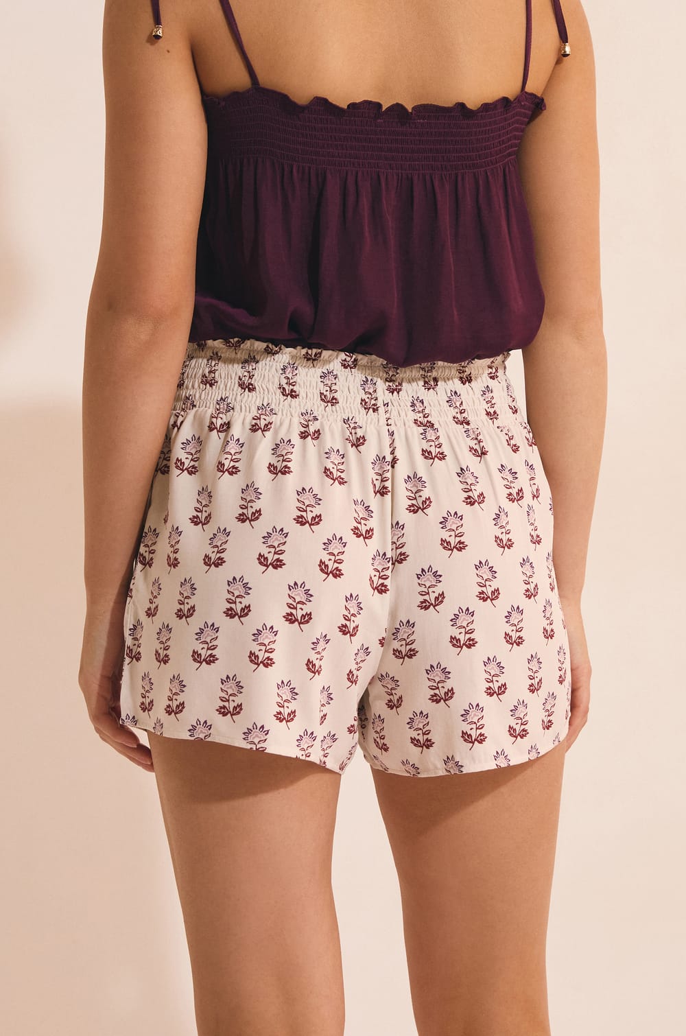 Pantal&oacute;n corto de pijama estampado;${refinementColor}