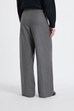 Wide-Leg Checked Trousers;${refinementColor}