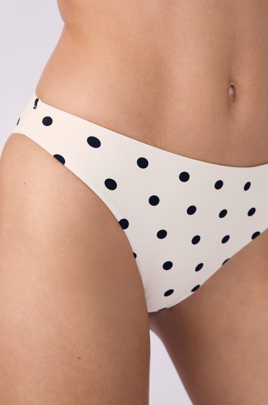 Polka dot bikini bottom;${refinementColor}