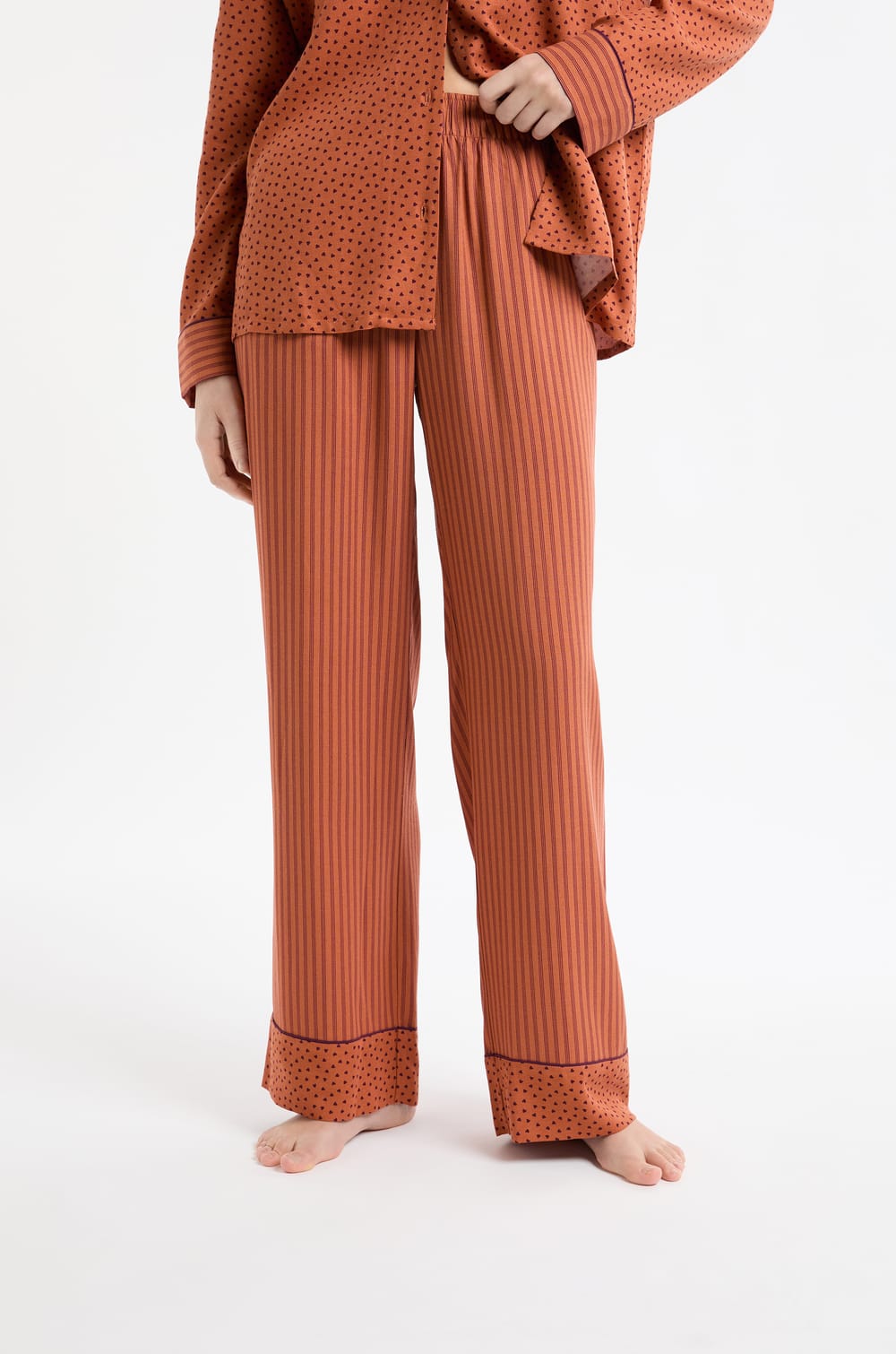 Pantalon de pyjama à rayures;${refinementColor}