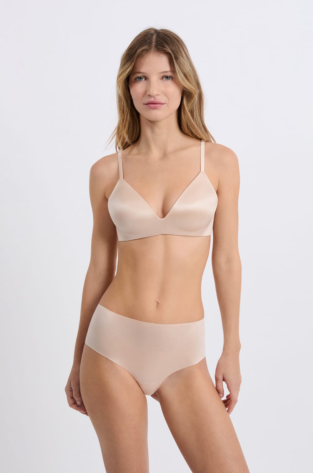Braga culotte de microfibra satinada;${refinementColor}