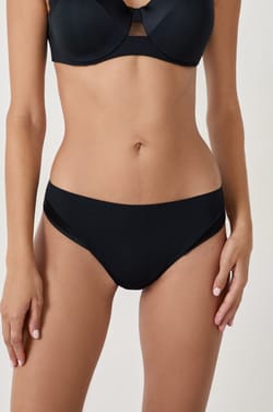 Satin microfibre tanga;${refinementColor}