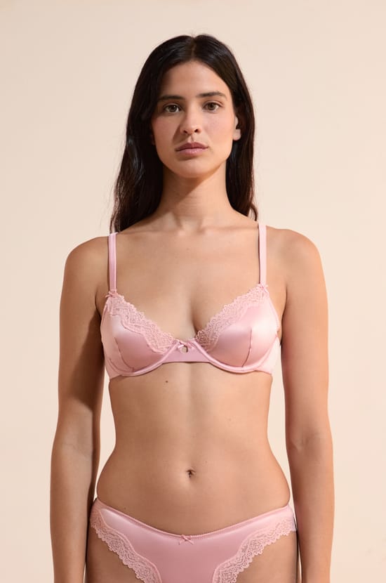 Soutien-gorge sans coques satin&eacute;;${refinementColor}