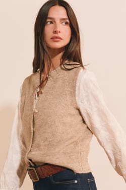 Gilet sans manches avec laine;${refinementColor}