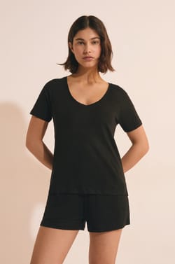 Short-sleeved T-shirt 100% linen;${refinementColor}