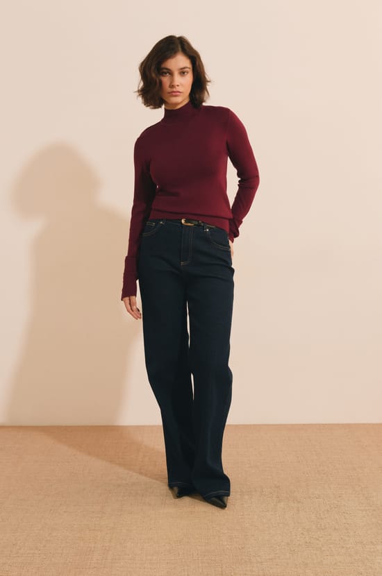Pull en maille fine &agrave; manches mi-longues;${refinementColor}