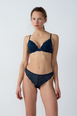 Bra No. 2 - Plunging Push-Up;${refinementColor}