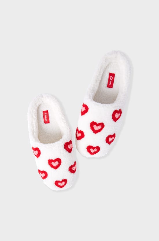 Chaussons à motifs en fausse fourrure;${refinementColor}