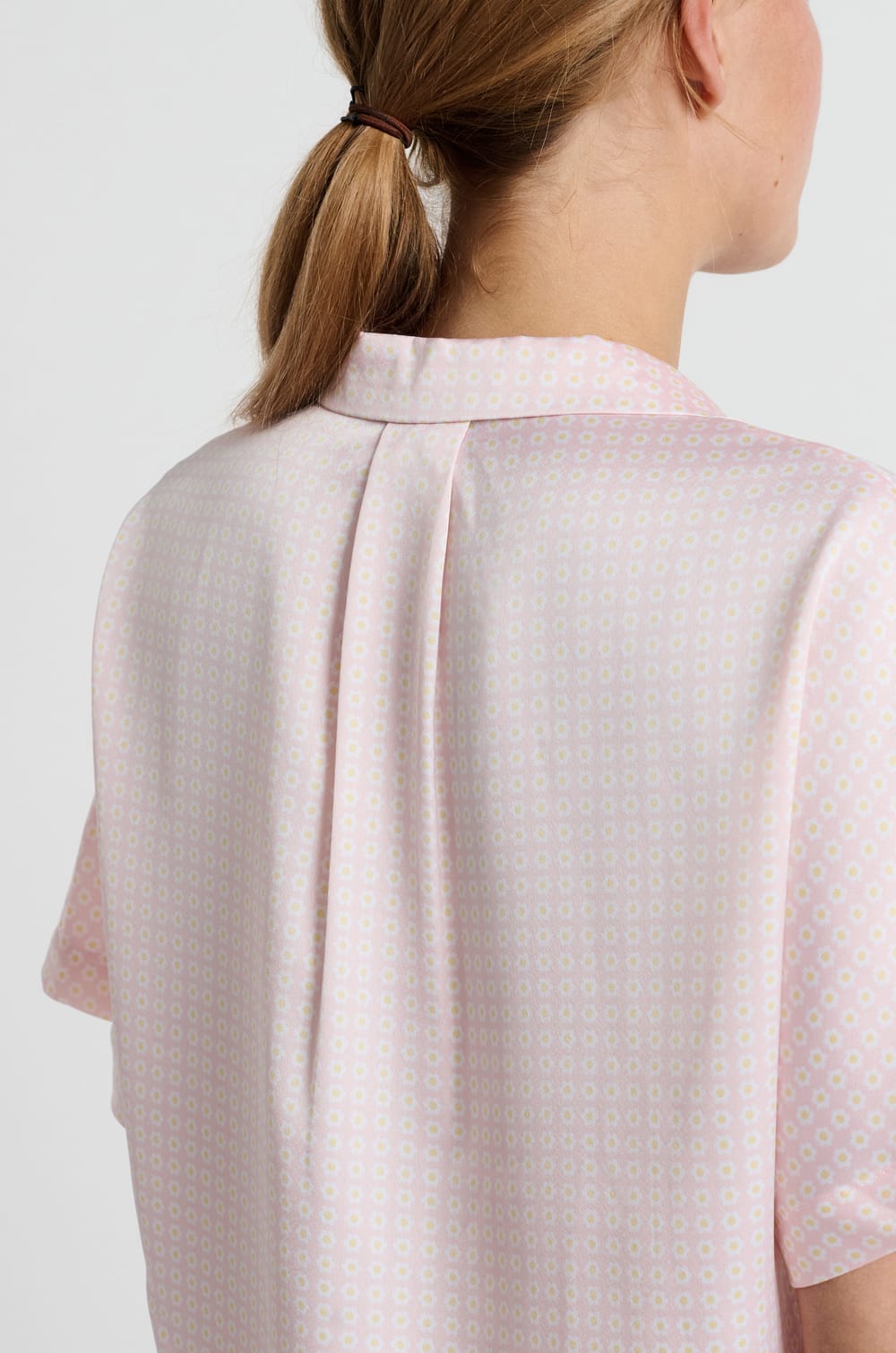 Printed short-sleeved pyjama shirt;${refinementColor}