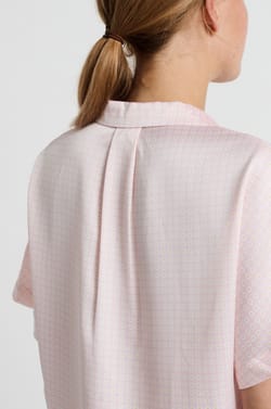 Printed short-sleeved pyjama shirt;${refinementColor}