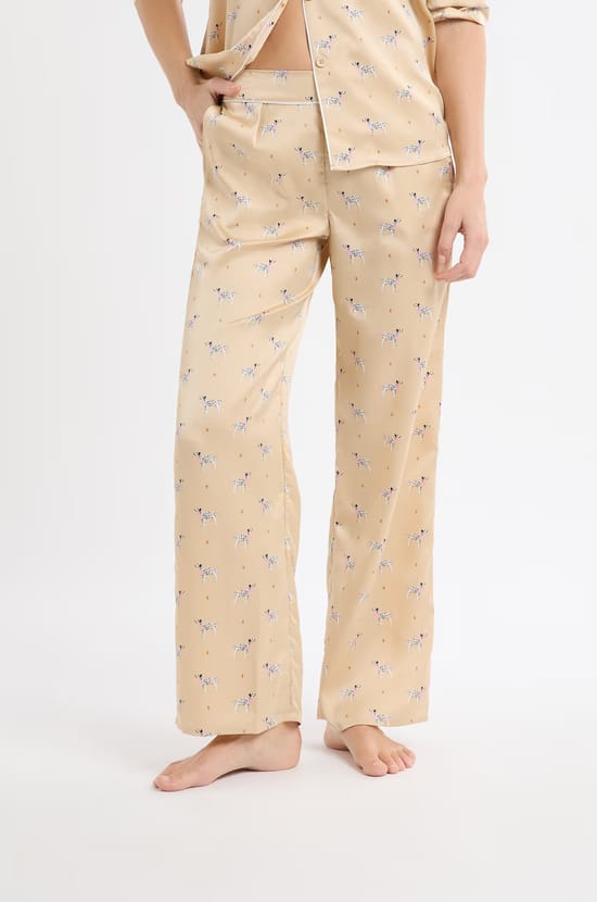 Ensemble de pyjama en satin à motifs Dalmatiens;${refinementColor}