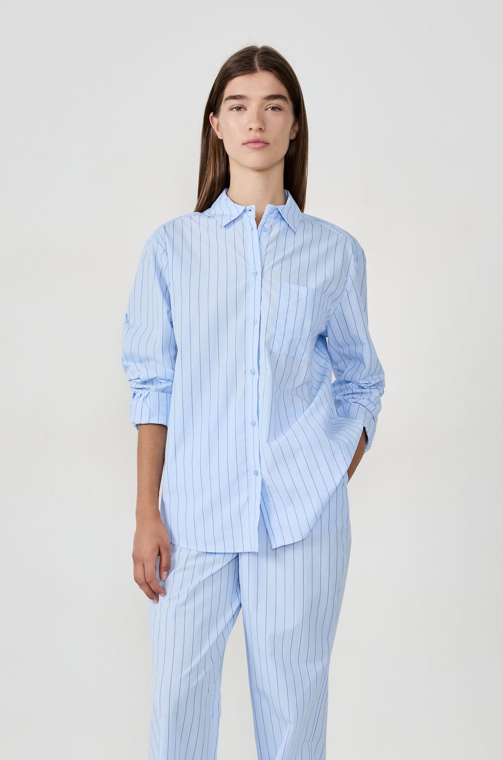 Chemise de pyjama à rayures;${refinementColor}