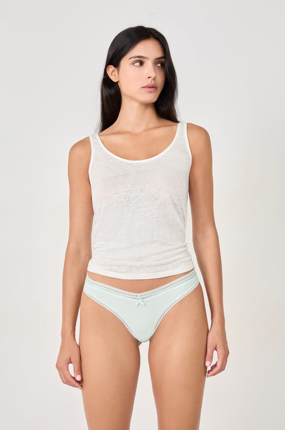 V-shape microfibre tanga;${refinementColor}