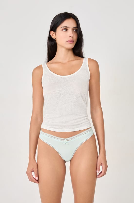 V-Shape Tanga aus Mikrofaser;${refinementColor}