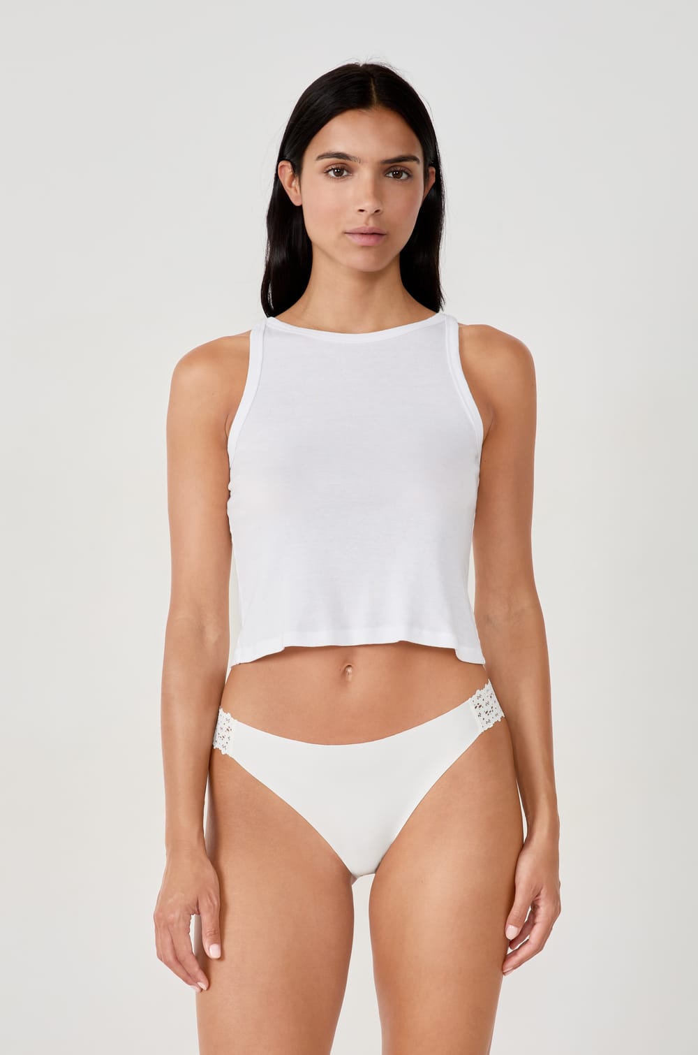 Culotte en microfibre et dentelle;${refinementColor}