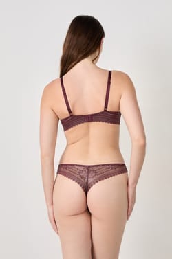 Underwired Lace Bra;${refinementColor}