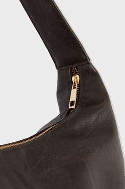 Shoulder Bag;${refinementColor}