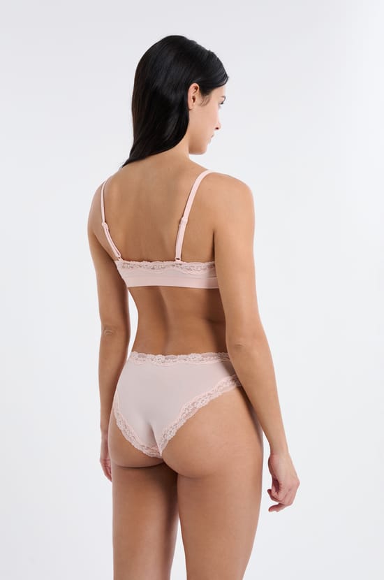 Brassi&egrave;re en microfibre et dentelle;${refinementColor}