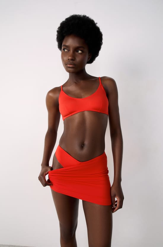 Top de bikini;${refinementColor}