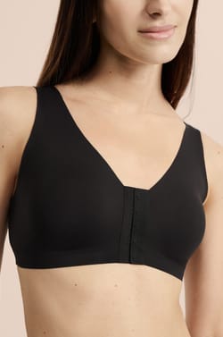 Post-mastectomy wireless bralette with front opening;${refinementColor}