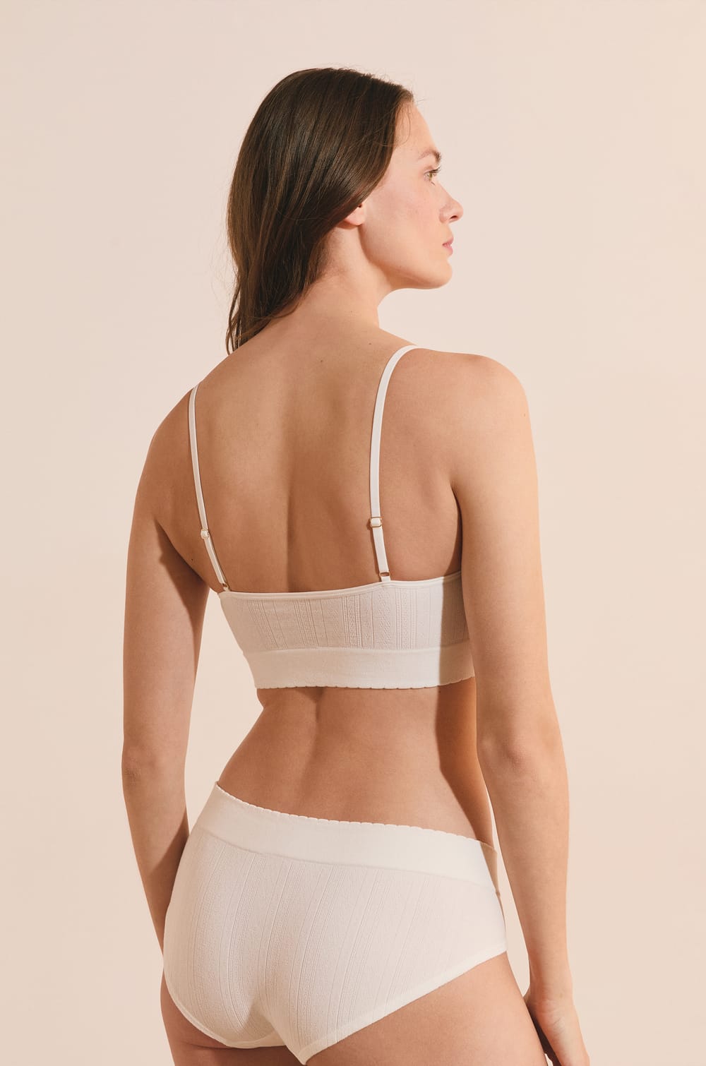 Soutien-gorge brassi&egrave;re en pointelle;${refinementColor}