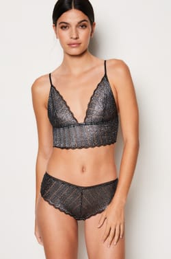 Braguita culotte de encaje tejido brillante;${refinementColor}