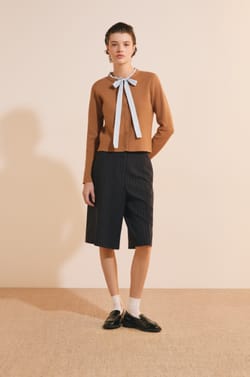 Cardigan &agrave; manches longues avec lien &agrave; nouer;${refinementColor}