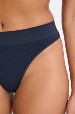 String sans couture;${refinementColor}