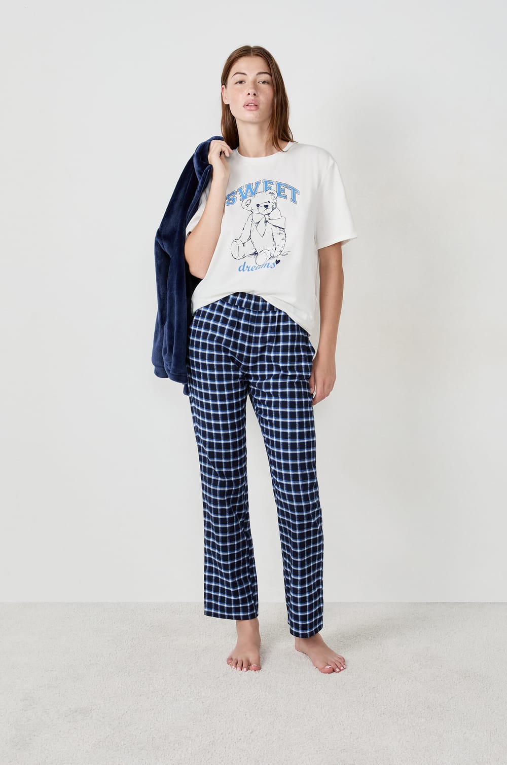Ensemble de pyjama 3 pièces;${refinementColor}
