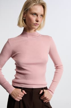 Pull à manches longues col montant avec laine;${refinementColor}