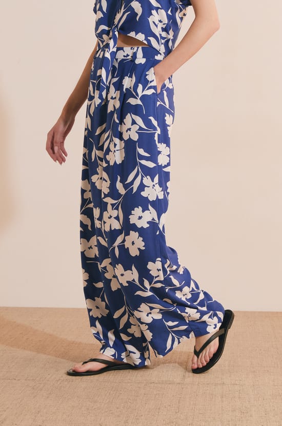 Pantalon &agrave; motifs ;${refinementColor}