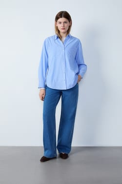 Striped Shirt;${refinementColor}
