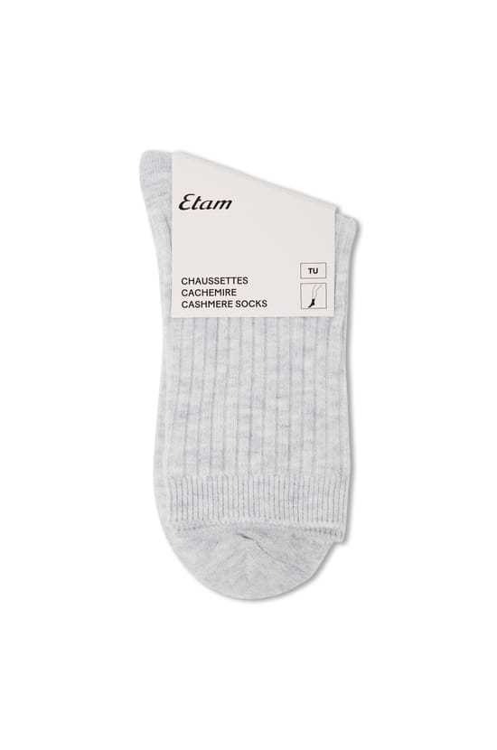 Chaussettes unies;${refinementColor}