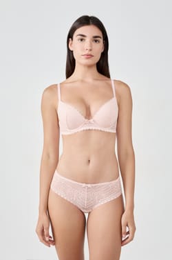 Lace Boyshort;${refinementColor}