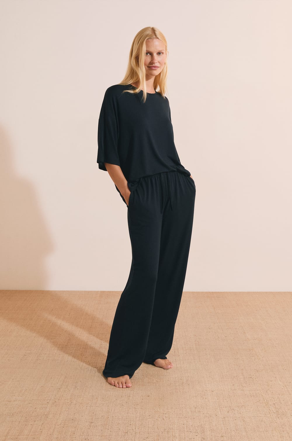 Pantalon de pyjama large &eacute;lastiqu&eacute;;${refinementColor}