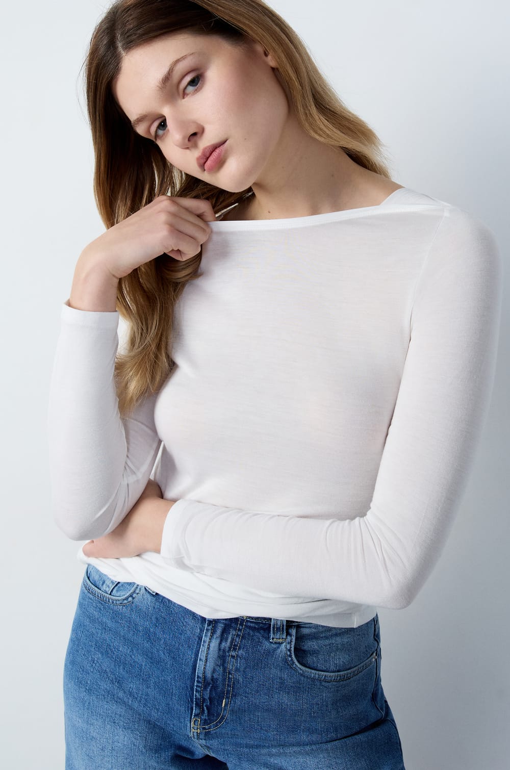 Long Sleeve T-Shirt;${refinementColor}