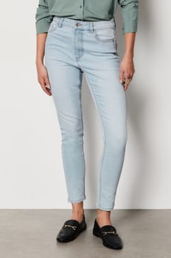 Skinny Jeans;${refinementColor}