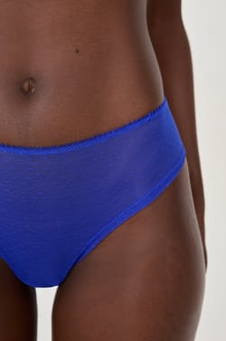 Panty tipo hipster de tul;${refinementColor}