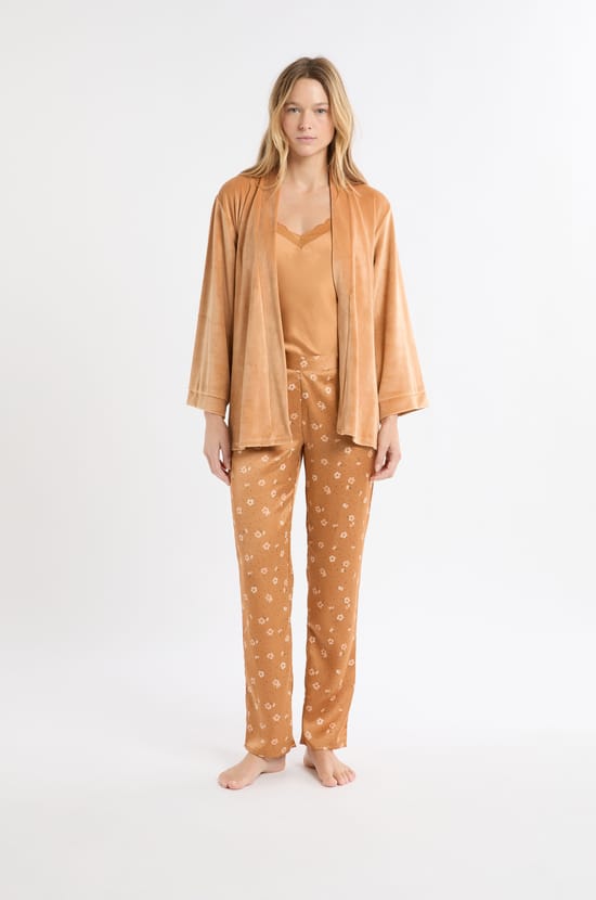 Ensemble de pyjama 3 pi&egrave;ces satin&eacute;;${refinementColor}