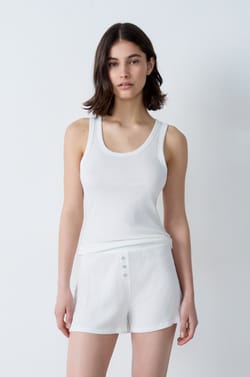 Pantalón corto de pijama de algodón acanalado;${refinementColor}