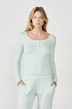 Playera de pijama;${refinementColor}