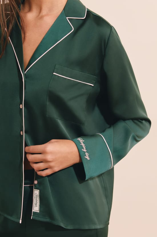Chemise satin&eacute;e;${refinementColor}