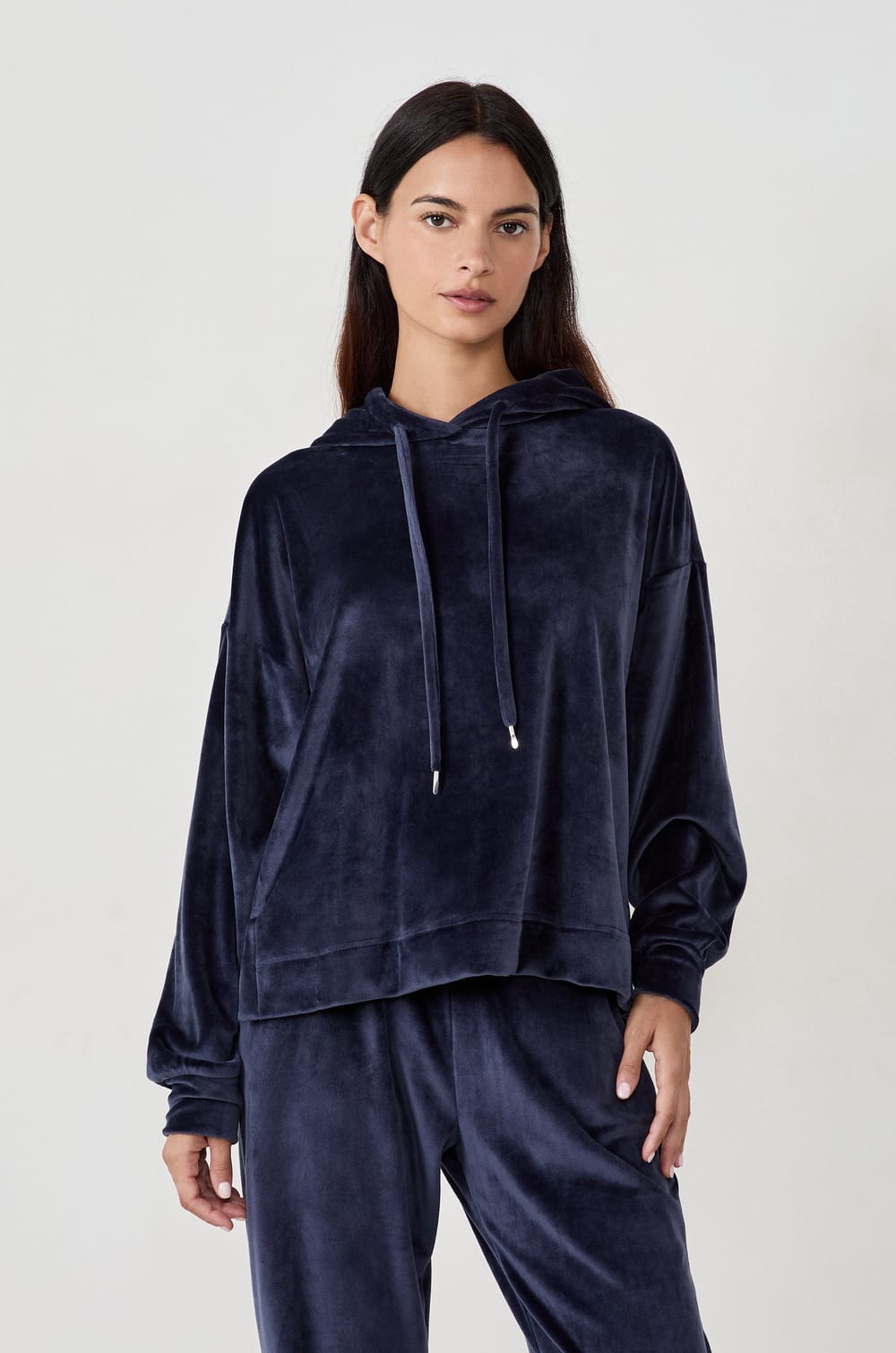 Sweatshirt à capuche effet velours;${refinementColor}