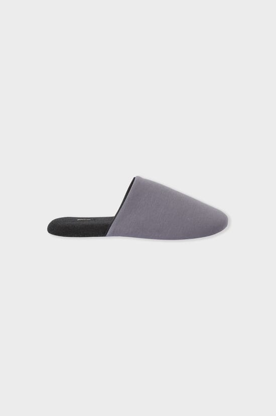  Zapatillas destalonadas;${refinementColor}