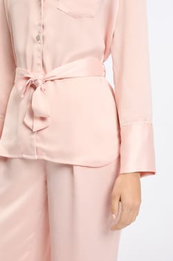 Chemise de nuit satinée;${refinementColor}