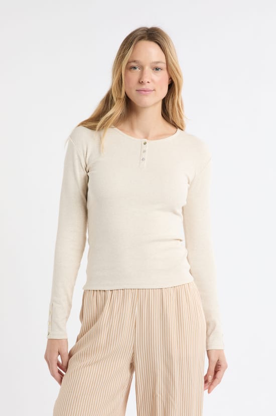 T-shirt manches longues en coton avec boutons;${refinementColor}