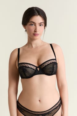 Bra N.4 - Copas finas con bordado de puntos y encaje floral;${refinementColor}