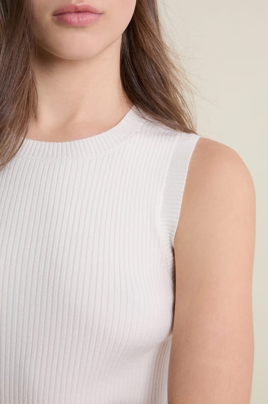 Ribbed Round Neck Tank Top;${refinementColor}
