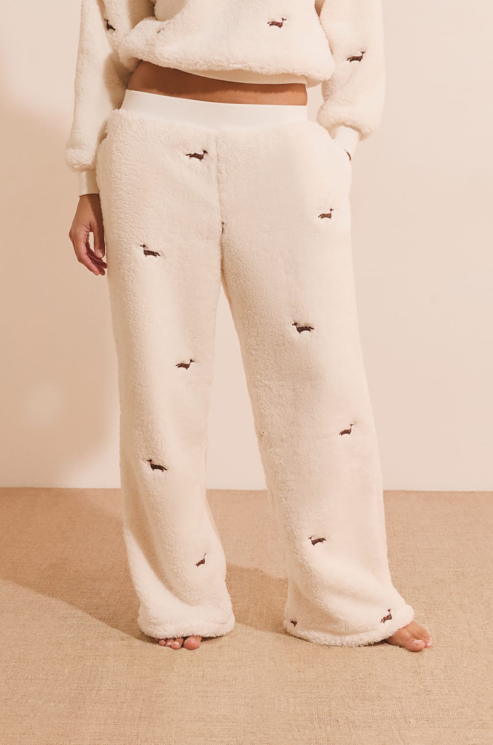 Pantalon polaire &agrave; motifs teckel;${refinementColor}